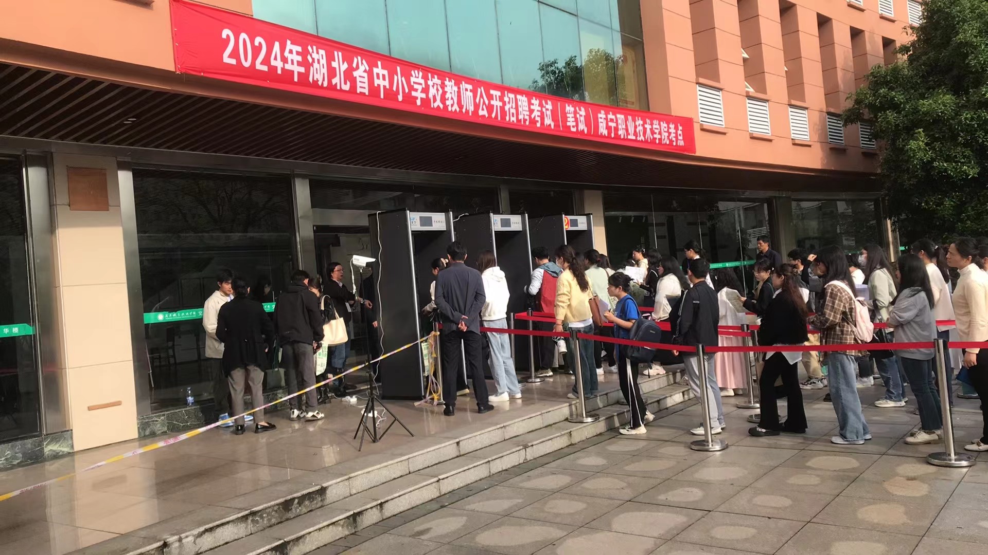 天天過安檢門，對(duì)身體有影響嗎？